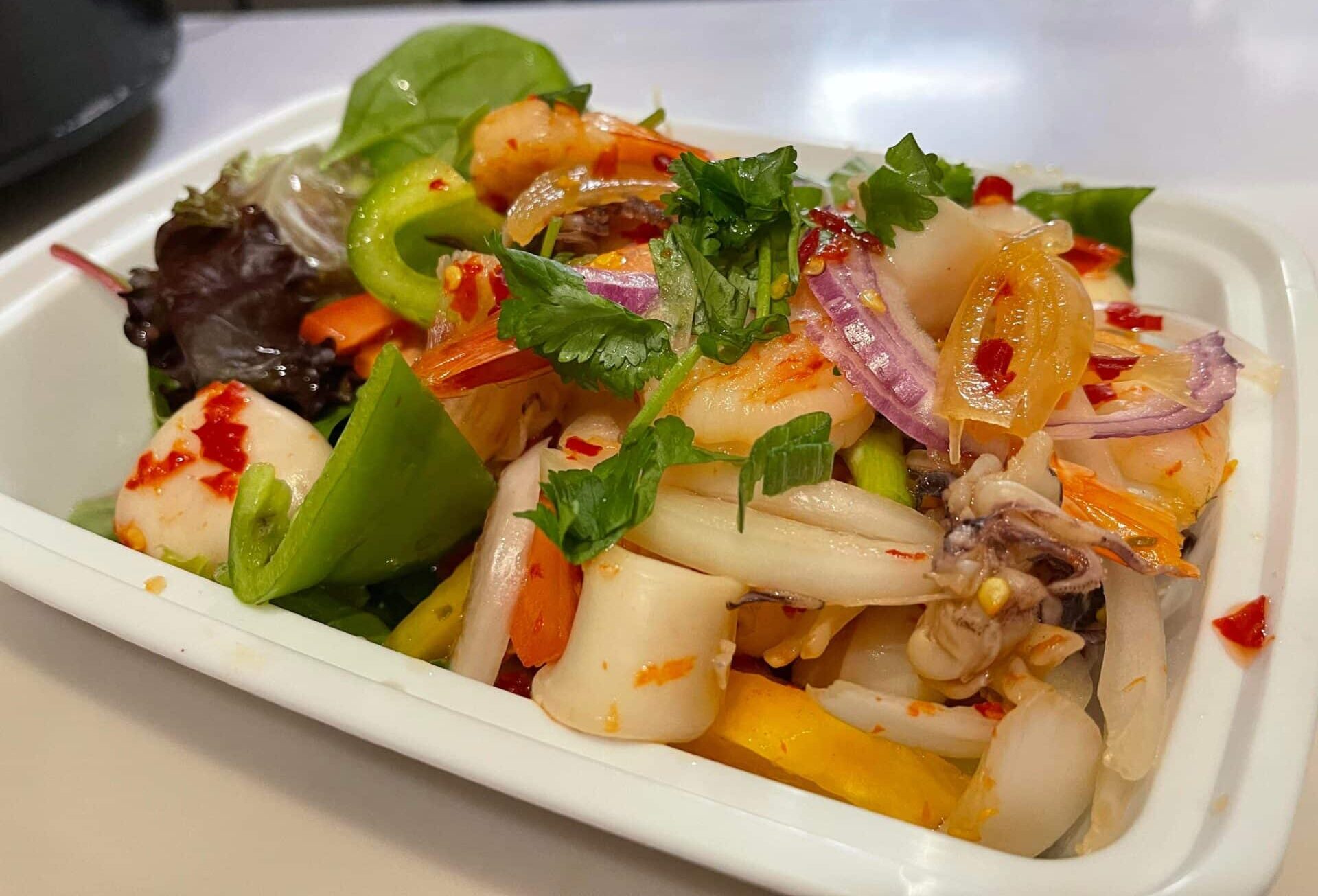 Yum Seafood Thai House Yakima